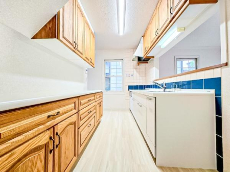 �L�b�`�� ���[�X�y�[�X���L�x�ŁA�����X�y�[�X���X�b�L���ƕЕt���Ђ�`�����p�ł��܂��I
���K�ɍ�Ƃ��ł��܂��I�����̗���������܂��I