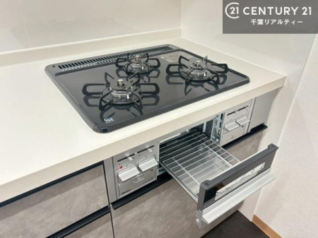 �L�b�`�� �R�����͎O������̂ł������̓����i�s���ł��܂��B
�������O�����t���ł��B�����X�y�[�X���L�X���Ă���׍�Ƃ����₷���I�g�����肪�ǂ��V�X�e���L�b�`���ł��I