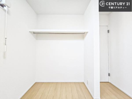 ���[ ���[�X�y�[�X�[�����Ă��܂��I�}�Ȃ��q�l�����q���Ă��U�炩�������������T�b�ƕЕt�����܂��I�������̃X�y�[�X�����܂��Ƃ肠�邨���������o���邱�Ƃ��o���܂��I