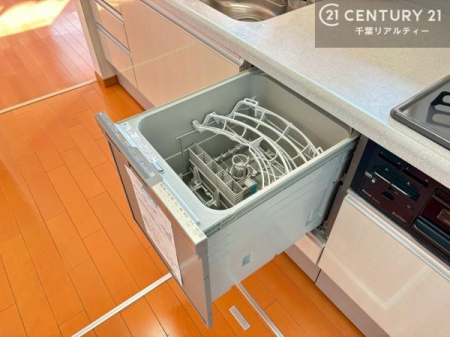 �L�b�`�� �H��@�t���I�Z��������~��͎�r��h�~�Ƃ��đ劈�􂵂܂��I�r���g�C���d�l�Ȃ̂ŁA�ꏊ����炸�����X�y�[�X���L���g���Ď�ۂ悭��Ƃ��o���܂��I�y���n�̔���J�Ò��z