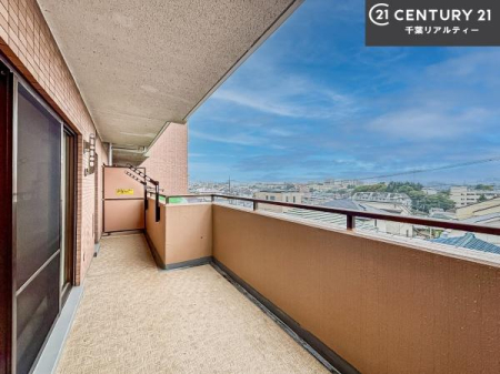 �Z�˂���̒��]�ʐ^ ������������Z��X�ł��I���͂ɂ͍����������Ȃ��A�󂪍L���J����������A�z�������傫���Ղ��邱�Ƃ�����܂���I�C�����̗ǂ������ʂ蔲����X���݂ł��I