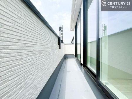 �o���R�j�[ �z������ǍD�ȃo���R�j�[�ł��I���ꂽ���ɂ͐�������n����J���I�Ȏ��Ԃ��y���߂܂��B
