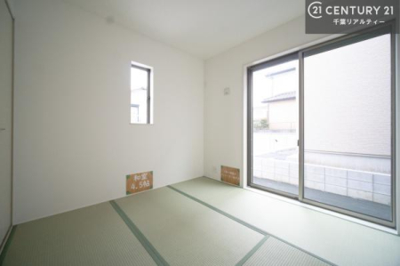 �a�� ���r���O�Ɨאڂ����a���ł��I�Ǝ��̋x�e�X�y�[�X��L�b�Y�X�y�[�X�Ƃ��Ċ��p����̂��悳�����ł��ˁI
�a���̎g�����͖�����I