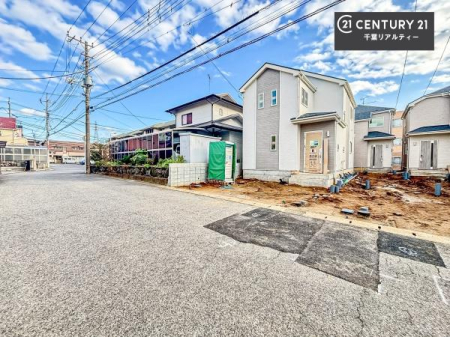 �O�ʓ��H�܂ތ��n�ʐ^ �O�ʓ��H��6.5���I�z����ǍD�ȗ��n�ł��B
�Ԍɓ��ꂪ���ȕ������S�ł��ˁB