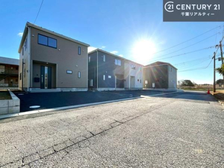 �O�ʓ��H�܂ތ��n�ʐ^ ���ӊ���A���q�l�̂���]�ɍ������������ꏏ�ɂ��ē���v���܂��B�Z��[���A�h�o�C�U�[�ɂ�邲���k������܂��B���Ђ͂��₢���킹�ɑ��Ή����܂��I���҂������܂���I