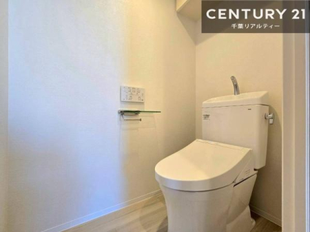 �g�C�� �������֍��ɂ��A�~��͕֍����g�����ł���̂ŗ₽���֍��ɍ��炸�ɍςފ������d�l�ł��I