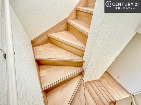 ���̑����� �K�i�͖��邭�萠������Ă��܂��B���q�l�₲�N�z�̕������S���Ă����p�����܂��ˁB