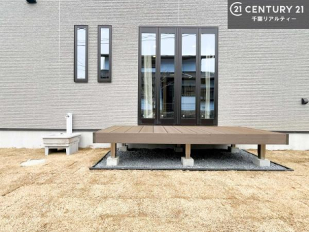 �� �L������ƃE�b�h�f�b�L���I
BBQ��K�[�f�j���O�A�ƒ�؉����y���߂ăA�E�g�h�A�̎�����������ł��ˁI