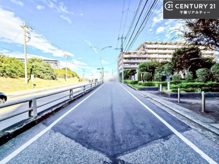 ���̑����n �����T���̂������E���v�]�E������ȂǁA���Ȃ�ƕ��ЃX�^�b�t�܂ł��\���t�����������I�s���Y�Ɋւ��邱�ƂȂ�A�ǂ̂悤�Ȃ��Ƃł����S���ӑΉ������Ē����܂��B