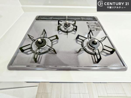 �L�b�`�� �R�����͎O������̂ł������̓����i�s���ł��܂��B
�������O�����t���ł��B�����X�y�[�X���L�X���Ă���׍�Ƃ����₷���I�g�����肪�ǂ��V�X�e���L�b�`���ł��I