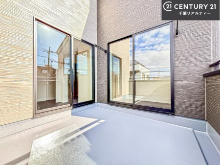 �o���R�j�[ �z������ǍD�ȃo���R�j�[�ł��I���ꂽ���ɂ͐�������n����J���I�Ȏ��Ԃ��y���߂܂��B