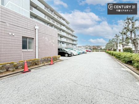  �ڂ����󂫏󋵂��m�肽���ꍇ�͂��C�y�ɂ��₢���킹���������I
���ӊ���A���q�l�̂���]�ɍ������������ꏏ�ɂ��ē���v���܂��B�Z��[���A�h�o�C�U�[�ɂ�邲���k������܂��B