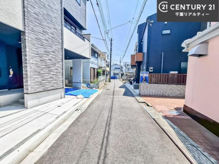 �O�ʓ��H�܂ތ��n�ʐ^ ���ӊ���A���q�l�̂���]�ɍ������������ꏏ�ɂ��ē���v���܂��B�Z��[���A�h�o�C�U�[�ɂ�邲���k������܂��B���Ђ͂��₢���킹�ɑ��Ή����܂��I���҂������܂���I