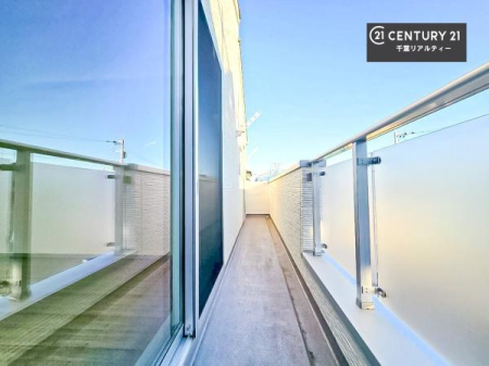 �o���R�j�[ �z������ǍD�ȃo���R�j�[�ł��I���ꂽ���ɂ͐�������n����J���I�Ȏ��Ԃ��y���߂܂��B