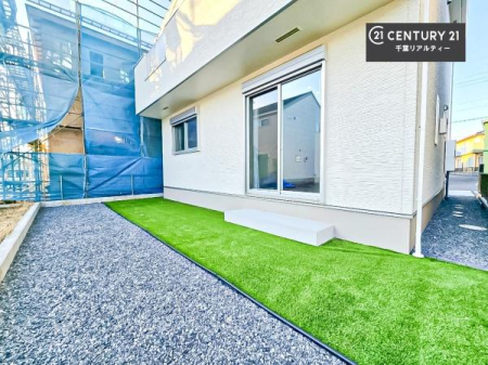 �� �z������ǍD�Ȃ���ł��I���ꂽ���ɂ͐�������n����J���I�Ȏ��Ԃ��y���߂܂��B
�K�[�f�j���O��ƒ�؉����y���߂܂��I