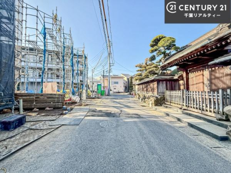 �O�ʓ��H�܂ތ��n�ʐ^ ���ӊ���A���q�l�̂���]�ɍ������������ꏏ�ɂ��ē���v���܂��B�Z��[���A�h�o�C�U�[�ɂ�邲���k������܂��B���Ђ͂��₢���킹�ɑ��Ή����܂��I���҂������܂���I