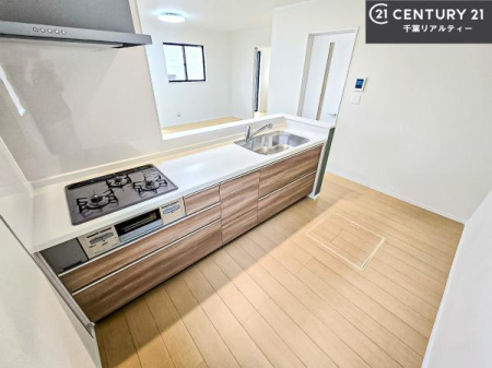 �L�b�`�� ���[�X�y�[�X���L�x�ŁA�����X�y�[�X���X�b�L���ƕЕt���Ђ�`�����p�ł��܂��I
���K�ɍ�Ƃ��ł��܂��I�����̗���������܂��I