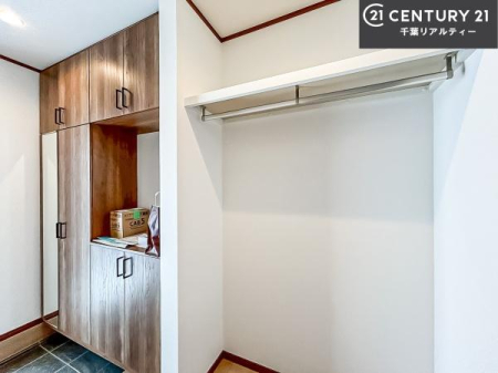 ���� �V���[�Y�C���N���[�N�t���ł��I�V���[�Y�����łȂ��x�r�[�J�[��܂��ݎ��]�ԁA�A�E�g�h�A�p�i���X�b�L���ƕЕt�����܂��I