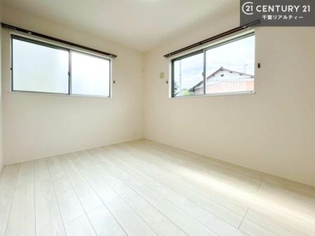 �m�� 2�ʍ̌����m�ۂ������邢�����́A���ʂ����ǂ��A���邭��ϋ��S�n�̗ǂ���ԂƂȂ��Ă���܂��B�����b�N�X���ĉ߂�����S�n�̗ǂ��������ł��I���̖ڊo�߂��X�b�L�����܂��ˁI