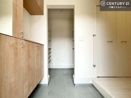 ���� �V���[�Y�C���N���[�N�t���ł��I�V���[�Y�����łȂ��x�r�[�J�[��܂��ݎ��]�ԁA�A�E�g�h�A�p�i���X�b�L���ƕЕt�����܂��I