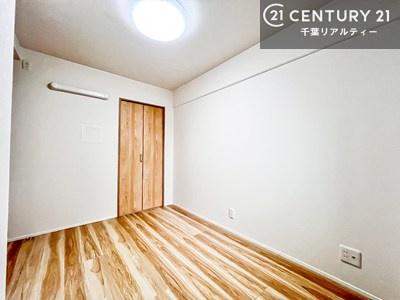 �q������ �V���v���Ƀf�U�C������Ă��邽�߁A�Ƌ��I�т܂���I
���C�ɓ���̉Ƌ��u���Ă��낰���Ԃ���邱�Ƃ��ł��܂��B
