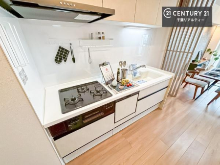 �L�b�`�� �Ǖt�L�b�`���́A�W�����č�ƂɎ��|����܂��I��Ƃ̓������N���N�I
�����̗��������肻���ł��ˁI���[�X�y�[�X���L�x�ŁA�����X�y�[�X���X�b�L���ƕЕt���Ђ�`�����p�ł��܂��I