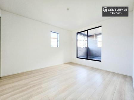 �Q�� �o���R�j�[�ɖʂ��Ă���m���ł��B���邭�����肪����A���C����������ł��܂��I���N���āA�O�ɏo�Ĕw�L�т����[�ċz�����ǂ������}������邱�Ƃ��ł��܂��B