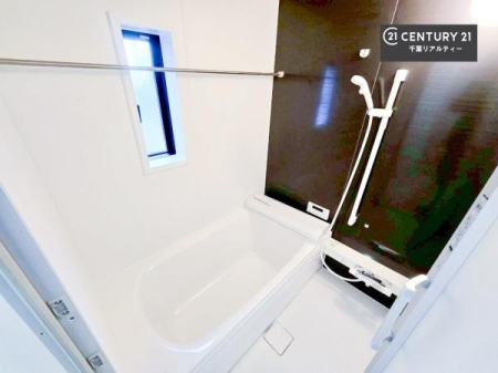 ���� �������������l�̕��͋C�̃o�X���[���́A�����o�Ă��ăo�X�^�C�����[���I
���d���撣���Ă��邲�J���ɂ��D�݂̓����̓����܂����āA�y����ł݂Ă͂������ł��傤���H