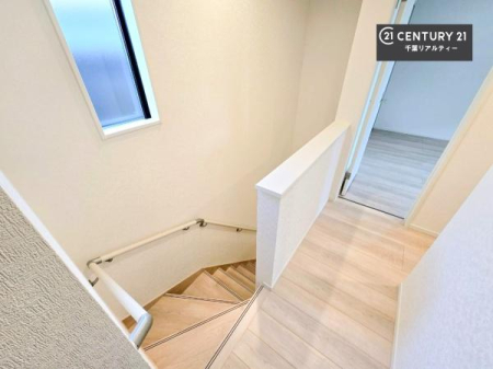 ���̑����� �K�i�͖��邭�萠������Ă��܂��B���q�l�₲�N�z�̕������S���Ă����p�����܂��ˁB