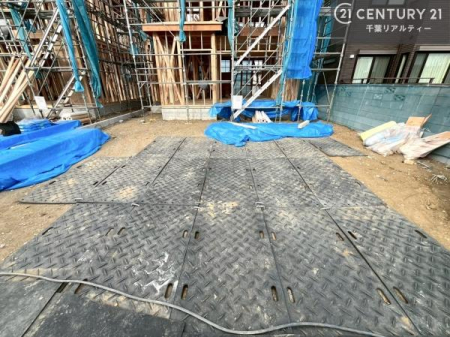 ���ԏ� ���ԃX�y�[�X��3�䕪����܂��I�i�I�v�V�����j�Z�J���h�J�[�͂������A�o�C�N�⎩�]�ԂȂǂ��u���ꏊ�ɍ���܂���B