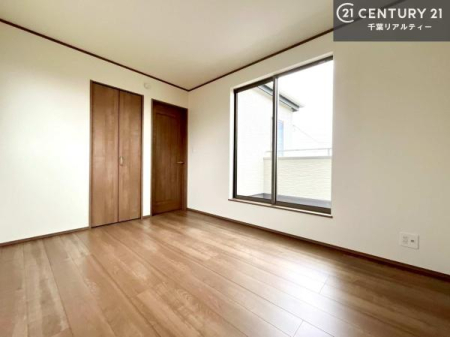 �q������ �o���R�j�[�ɖʂ��Ă���m���ł��B���邭�����肪����A���C����������ł��܂��I���N���āA�O�ɏo�Ĕw�L�т����[�ċz�����ǂ������}������邱�Ƃ��o�������ł��ˁI���׋��̋x�e�̃��t���b�V�����ł��܂�