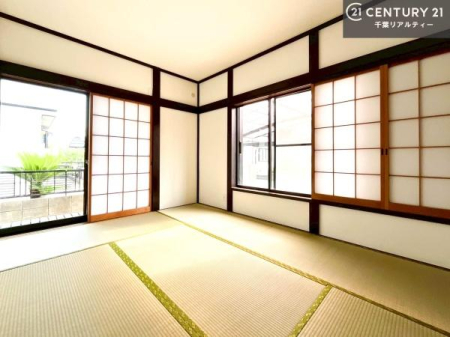 �a�� �^�^�~�̍��肪���炬��^����A�����b�N�X��ԁB�����傫���J�����̂���a���ƂȂ��Ă���܂��B���{�l�̐S������u�a�v�̋�ԁB�䑐�̍���Y����Ԃ͖����̂ЂƎ������o���Ă���܂��I