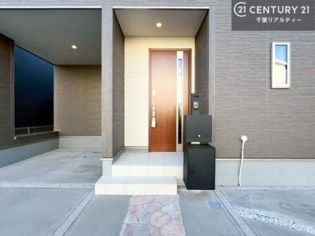 ���̑����n �u���̕����C�ɂȂ�I�v�u�������Ăǂ�ȏ��H�v�u�����Əڂ����m�肽���I�v�Ǝv������A���C�y�ɂ����k���������B