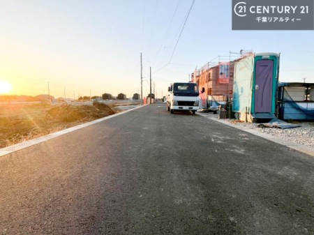 �O�ʓ��H�܂ތ��n�ʐ^ �C�ɂȂ邨�q�l�̊w�Z�܂ł̓��̂��w�܂ł̃��[�g�A���������̏ꏊ�Ȃǂ����ꏏ�ɂ��ē��������܂��I