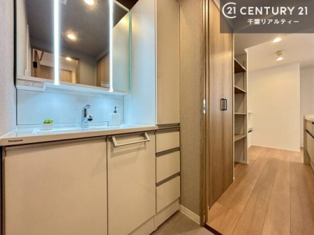 ���ʑ�E���ʏ� ���[�����Ղ�̐��ʎ��I���p�i�̃X�g�b�N��o�X�^�I�����X�b�L���Ǝ��[�ł��Ď��o���₷���I����肪�X�b�L���Еt���ċC�����̗ǂ���ԁI