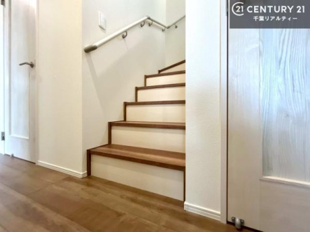 ���̑����� �K�i�͖��邭�萠������Ă��܂��B���q�l�₲�N�z�̕������S���Ă����p�����܂��ˁB
