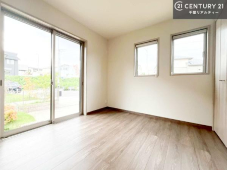 �m�� 2�ʍ̌����m�ۂ������邢�����́A���ʂ����ǂ��A���邭��ϋ��S�n�̗ǂ���ԂƂȂ��Ă���܂��B�����b�N�X���ĉ߂�����S�n�̗ǂ��������ł��I���̖ڊo�߂��X�b�L�����܂��ˁI