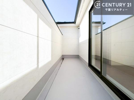 �o���R�j�[ �z������ǍD�ȃo���R�j�[�ł��I���ꂽ���ɂ͐�������n����J���I�Ȏ��Ԃ��y���߂܂��B