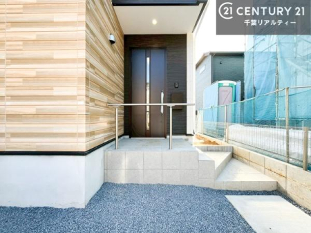 ���̑����n �����T���̂������E���v�]�E������ȂǁA���Ȃ�ƕ��ЃX�^�b�t�܂ł��\���t�����������I�s���Y�Ɋւ��邱�ƂȂ�A�ǂ̂悤�Ȃ��Ƃł����S���ӑΉ������Ē����܂��B
