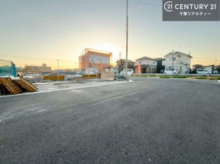 �O�ʓ��H�܂ތ��n�ʐ^ ���낢��Ȃ���]���������܂�����A���q�l�̂��v�]���ǂ��ǂ������������������B
���Ђ̐��X�^�b�t���������������܂��I