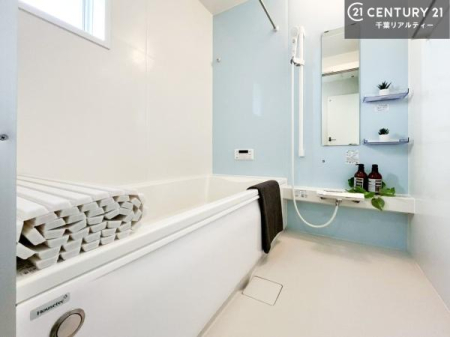 ���� �������������l�̕��͋C�̃o�X���[���́A�����o�Ă��ăo�X�^�C�����[���I
���d���撣���Ă��邲�J���ɂ��D�݂̓����̓����܂����āA�y����ł݂Ă͂������ł��傤���H