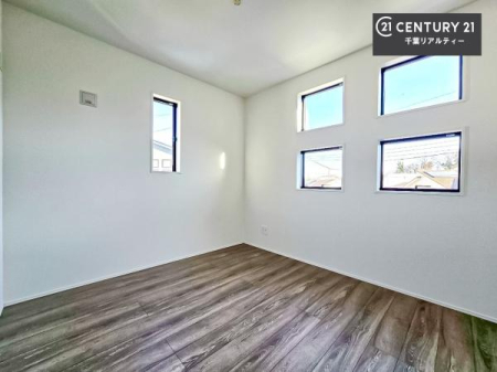 �m�� �z�������Ղ�ƍ������ގl���d�l�I���邭�����芴���鋏�S�n�悢��ԂŃv���C�x�[�g���Ԃ��[���I