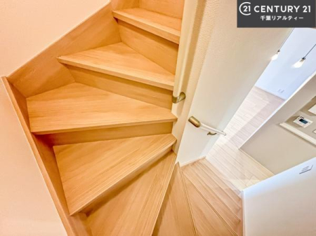 ���̑����� �K�i�͖��邭�萠������Ă��܂��B���q�l�₲�N�z�̕������S���Ă����p�����܂��ˁB