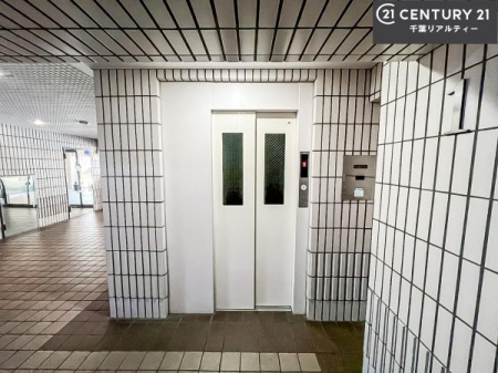 ���̑����p�� �G���x�[�^�[�����I���������ɔ�ꂽ���◼��ɂ��ו��ł��炭�炭�A��ł������ł��ˁB