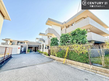 ���n�O�ώʐ^ ���t�H�[���ςł��I�A������������΁A�����w���ł��܂��̂ł��C�y�ɂ��₢���킹���������B���v�]�ɂ��킹�āA��]�̂��Ƃ�K���T���܂��I