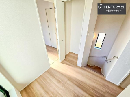 ���̑����� �K�i�͖��邭�萠������Ă��܂��B���q�l�₲�N�z�̕������S���Ă����p�����܂��ˁB