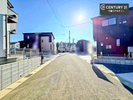 �O�ʓ��H�܂ތ��n�ʐ^ ���ӊ���A���q�l�̂���]�ɍ������������ꏏ�ɂ��ē���v���܂��B�Z��[���A�h�o�C�U�[�ɂ�邲���k������܂��B���Ђ͂��₢���킹�ɑ��Ή����܂��I���҂������܂���I