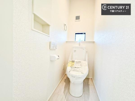 �g�C�� 1�E2�K�Ƀg�C�����������܂��I���̖Z�������ԑт��҂����ɂ��݂����ł��ˁB������Ƃ����������̂���g�C���ł�����ꂪ���₷���ł��I