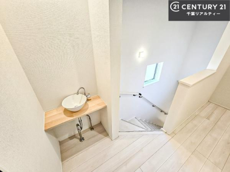 ���̑����� �K�i�͖��邭�萠������Ă��܂��B���q�l�₲�N�z�̕������S���Ă����p�����܂��ˁB