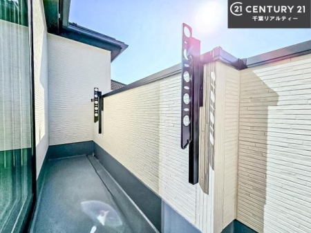 �o���R�j�[ �z������ǍD�ȃo���R�j�[�ł��I���ꂽ���ɂ͐�������n����J���I�Ȏ��Ԃ��y���߂܂��B